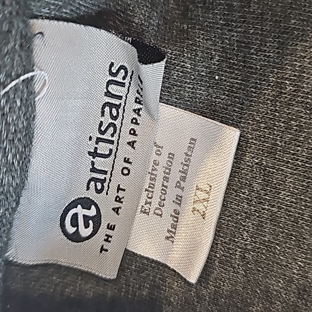 Sweatshirt - Picture 2 of 4